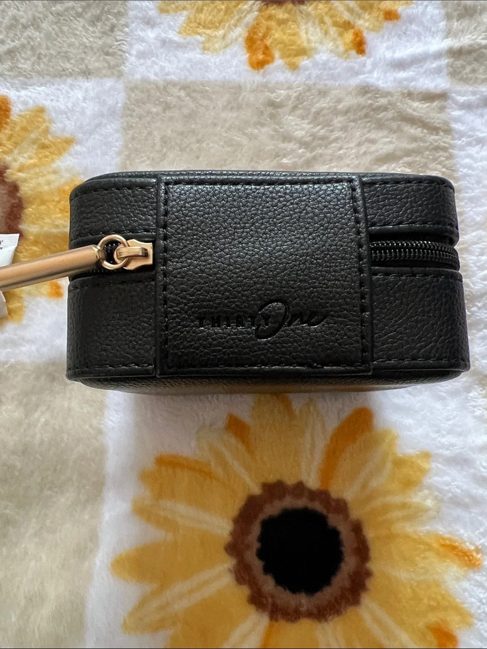 Travel jewelry box